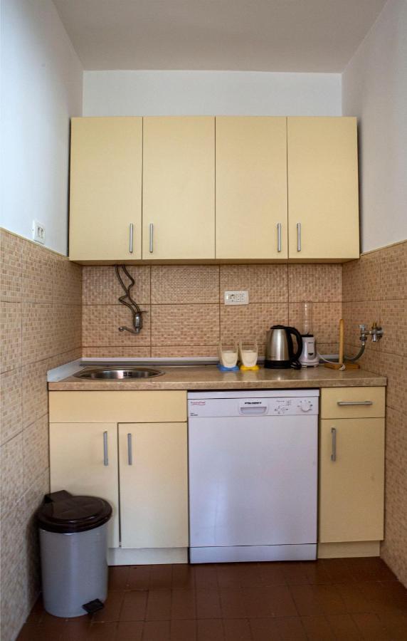 Apartment Monica Nikšić Exteriör bild
